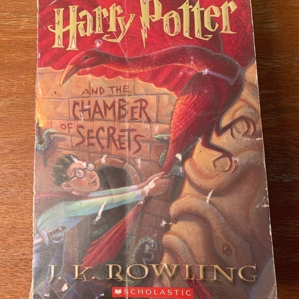 𝅺HARRY Potter And The Chamber Of Secrets (2) By J.K. Rowling Paperback Book